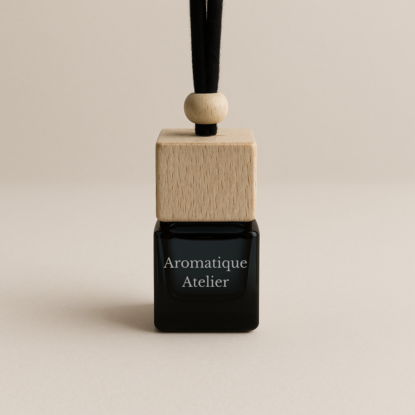 Classic car diffuser Aromatique Atelier hanging perfume with wooden cap and black glass bottle