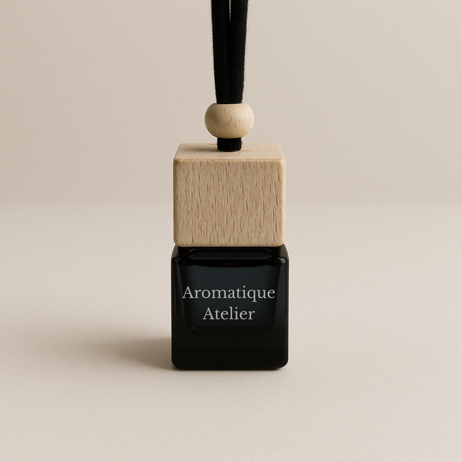 Classic car diffuser Aromatique Atelier hanging perfume with wooden cap and black glass bottle